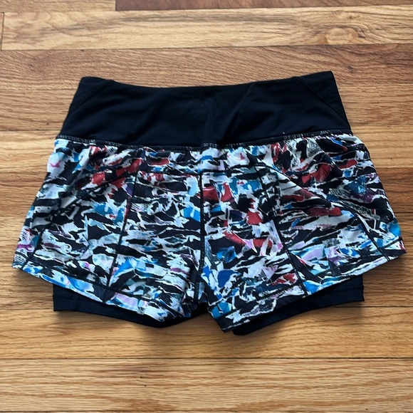 LULULEMON culture clash size 4 break free shorts 2.5in - Picture 3 of 7